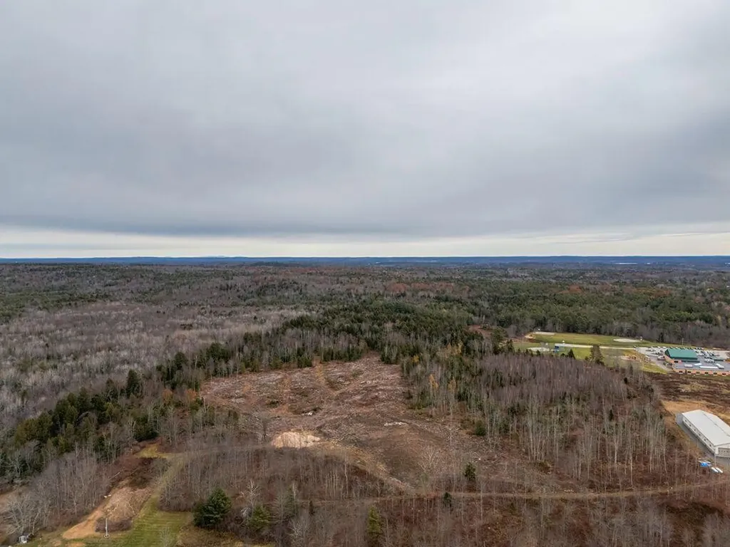 36.5 Acres Augusta Road Bowdoin ME 04287