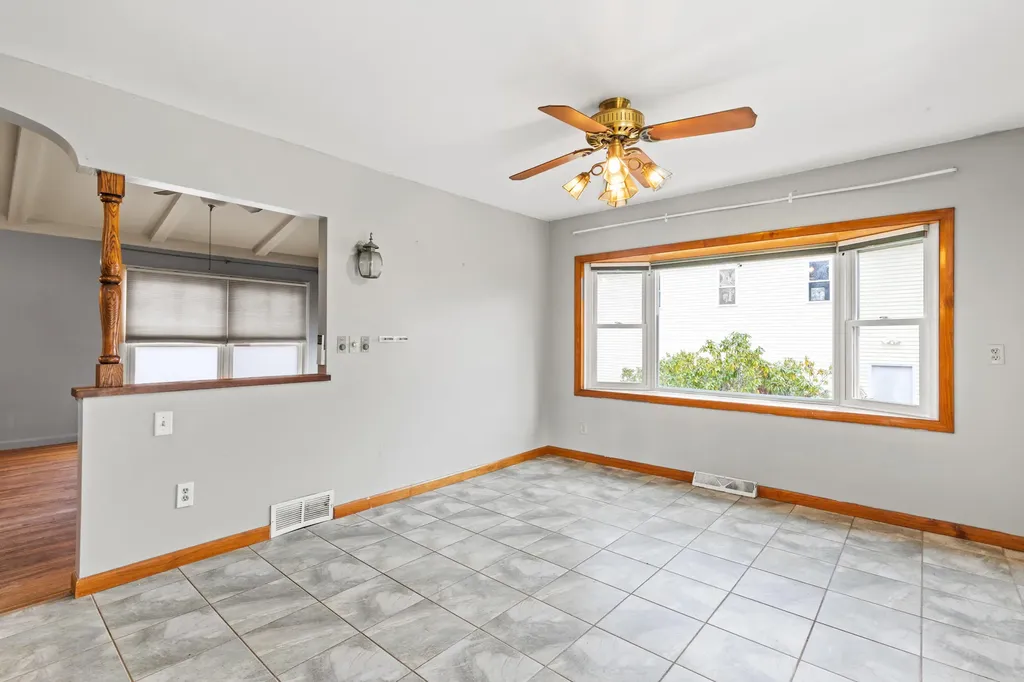 373 Pond Road Lewiston ME 04240