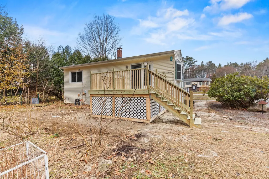 373 Pond Road Lewiston ME 04240