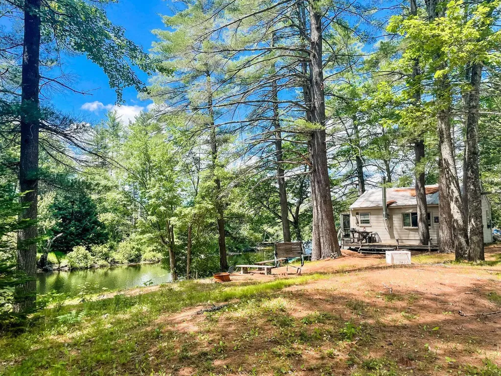 1108 Ossipee Trail Porter ME 04068