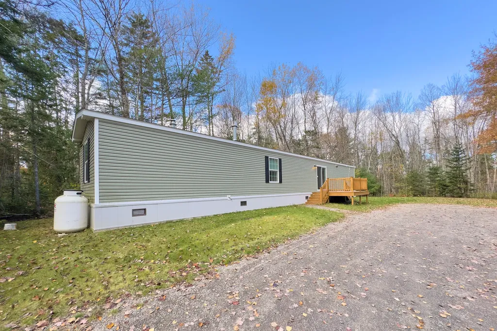 178 Back Searsport Road Belfast ME 04915