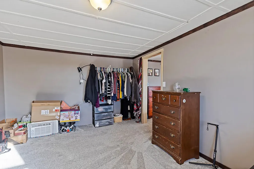 137 Middle Road Fairfield ME 04937