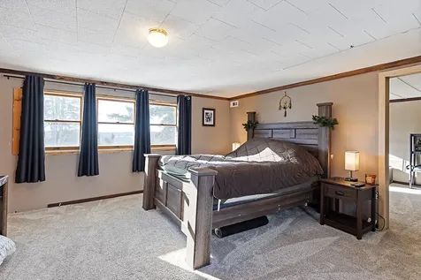 137 Middle Road Fairfield ME 04937
