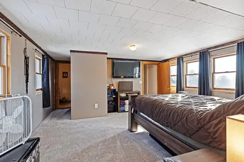 137 Middle Road Fairfield ME 04937