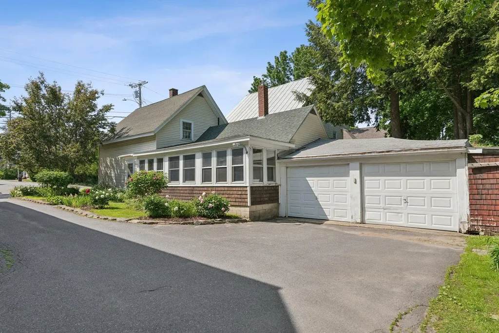 49 Sewall Street Augusta ME 04330