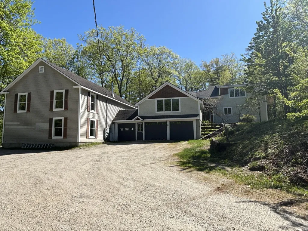 1686 North Road Gilead ME 04217