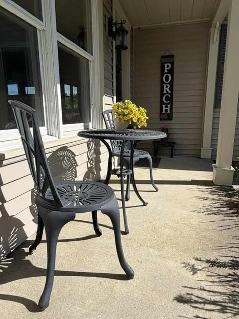 467 Bay Road Bowdoinham ME 04008
