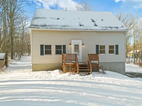 62 Main Street Vassalboro ME 04989
