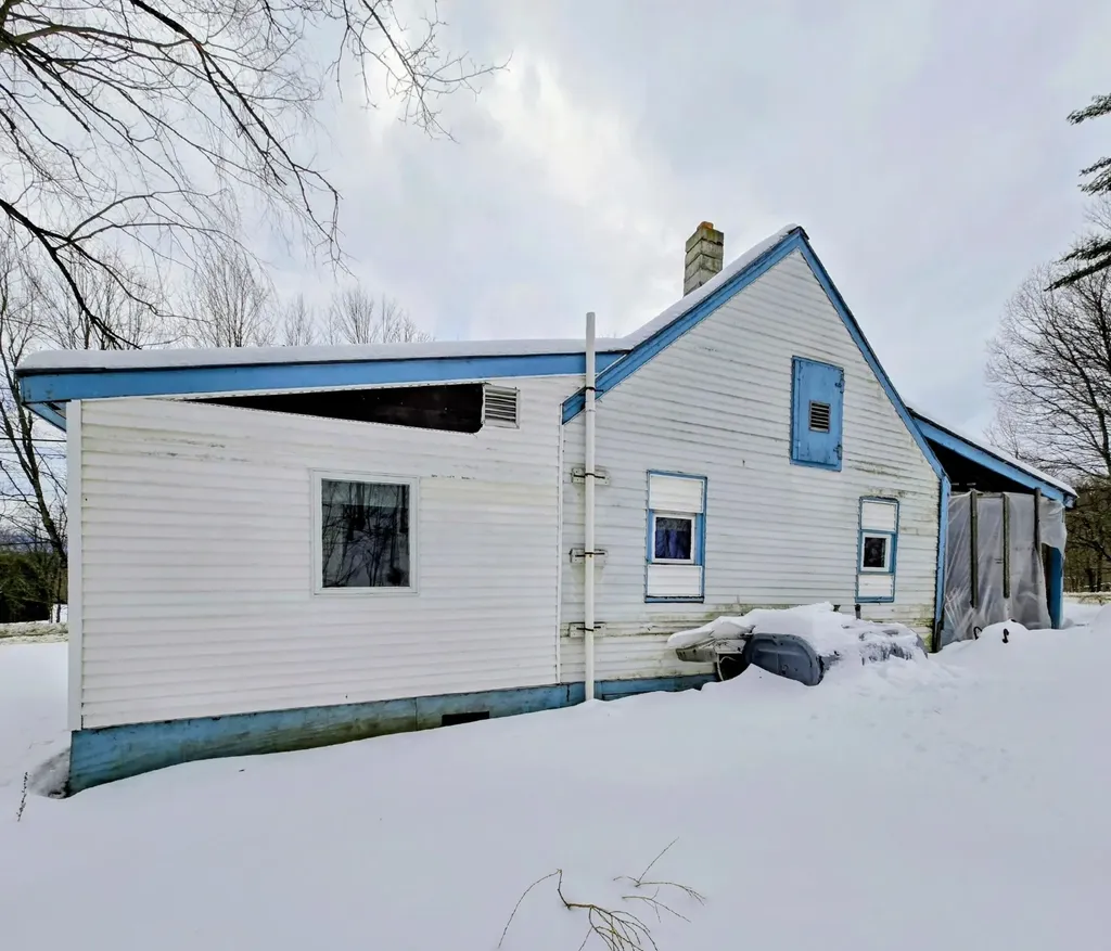 372 River Road Avon ME 04966