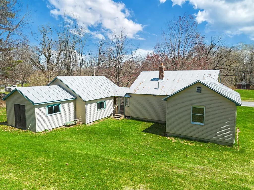 84 Bray Avenue Fairfield ME 04937