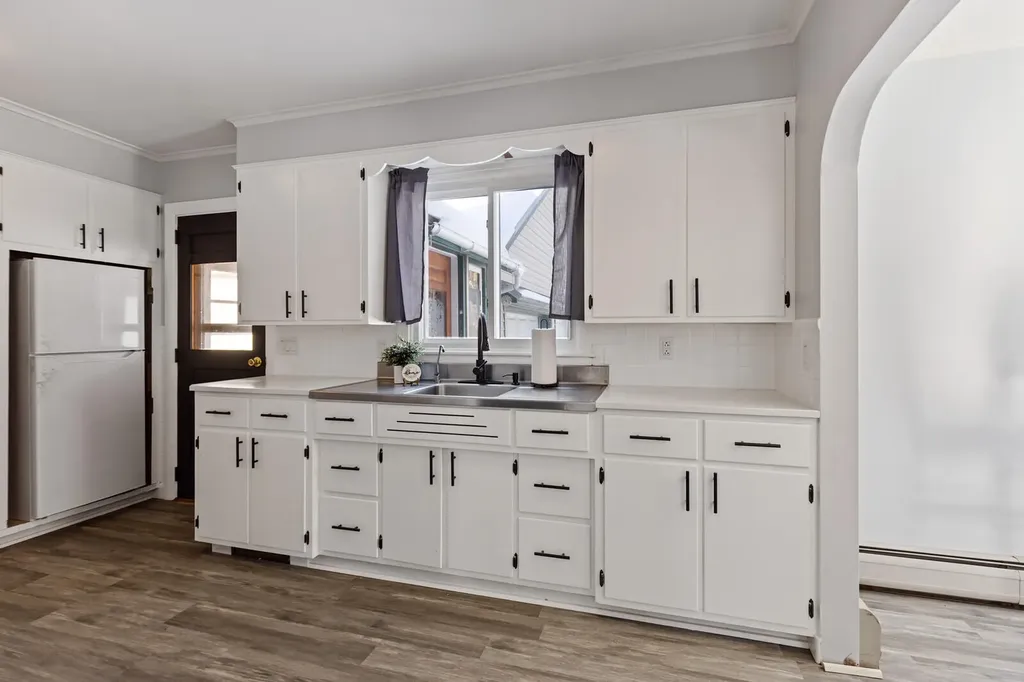 84 Bray Avenue Fairfield ME 04937