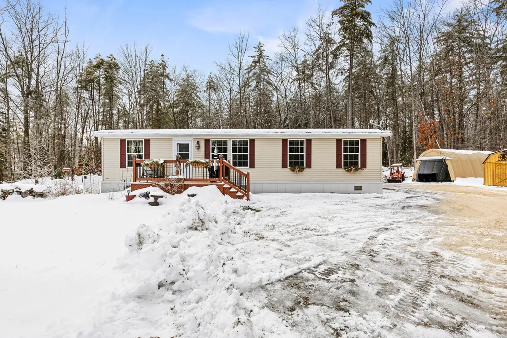 129 Denmark Road Fryeburg ME 04037