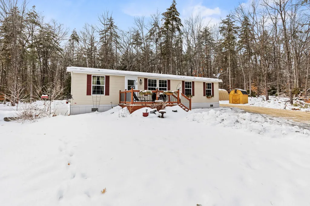 129 Denmark Road Fryeburg ME 04037