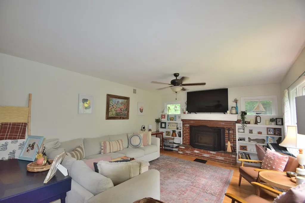 10 Durham Road Freeport ME 04032