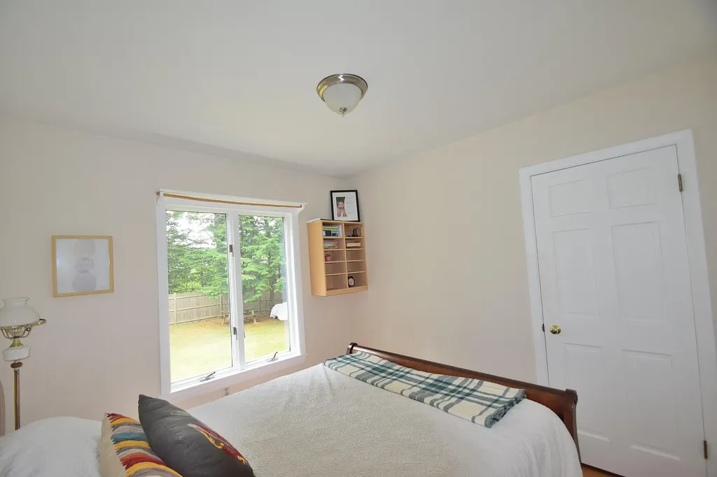 10 Durham Road Freeport ME 04032