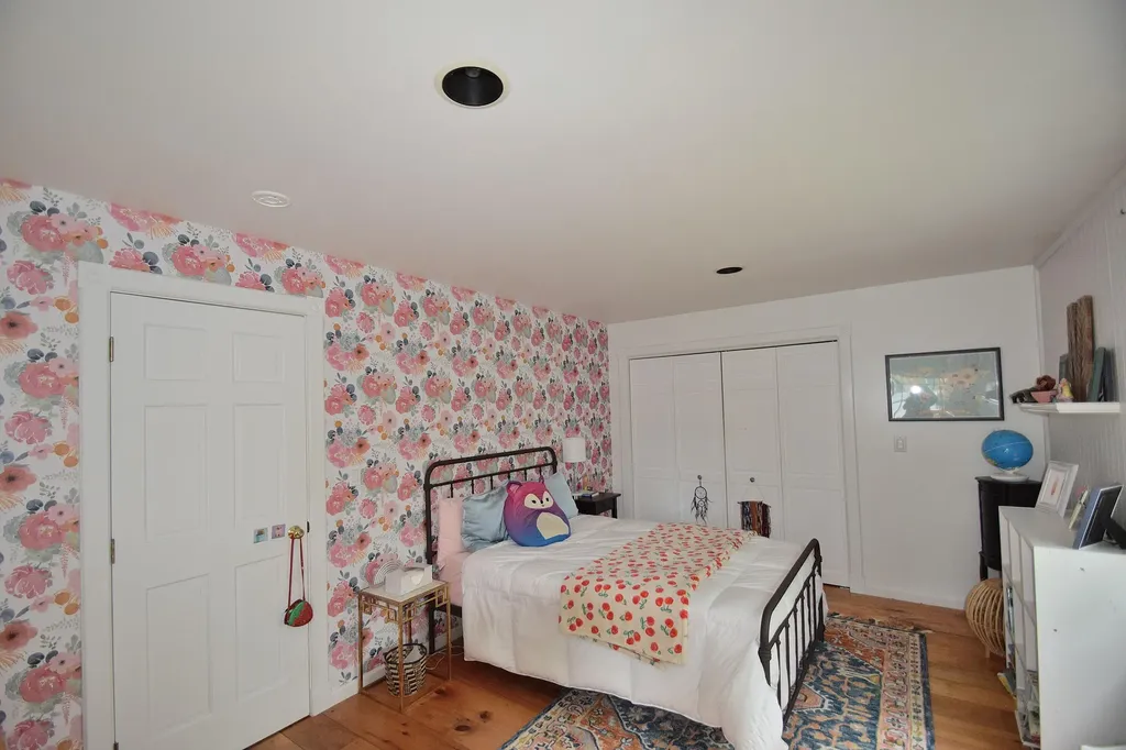 10 Durham Road Freeport ME 04032