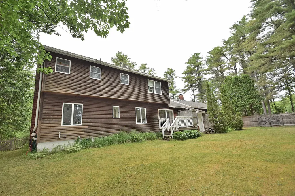 10 Durham Road Freeport ME 04032