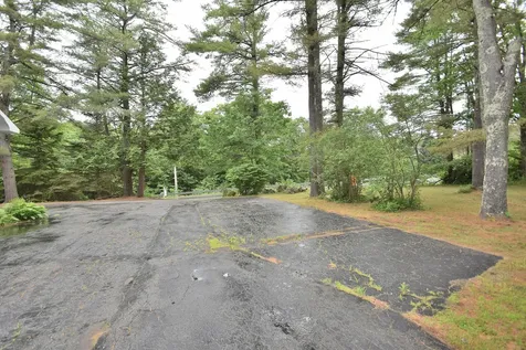 10 Durham Road Freeport ME 04032