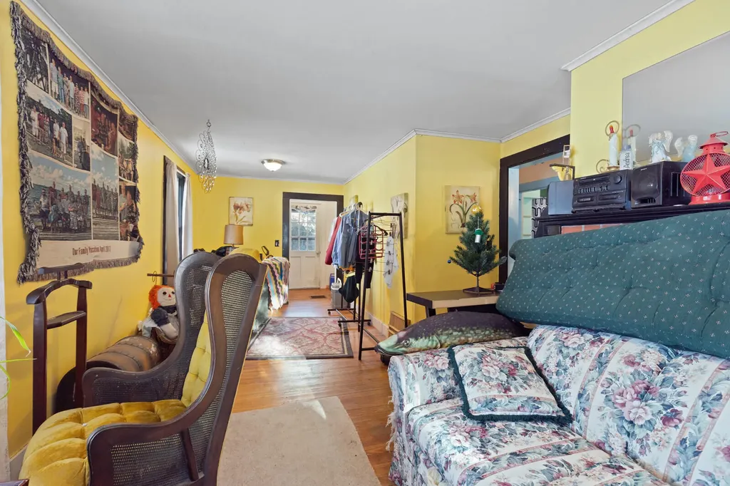104 Memorial Drive Winthrop ME 04364