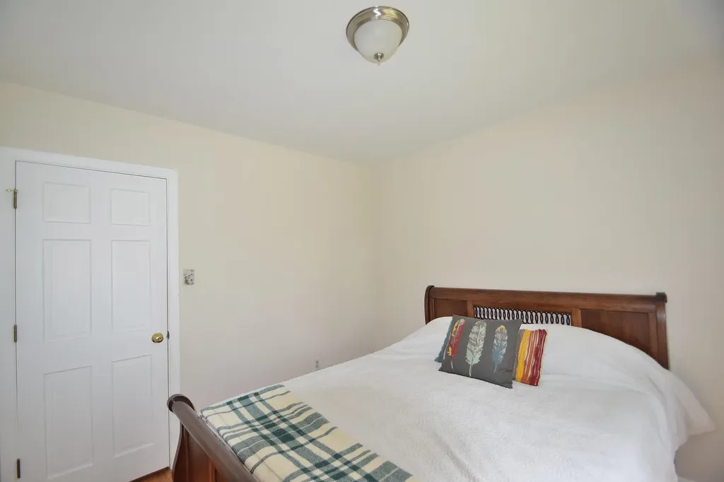 10 Durham Road Freeport ME 04032