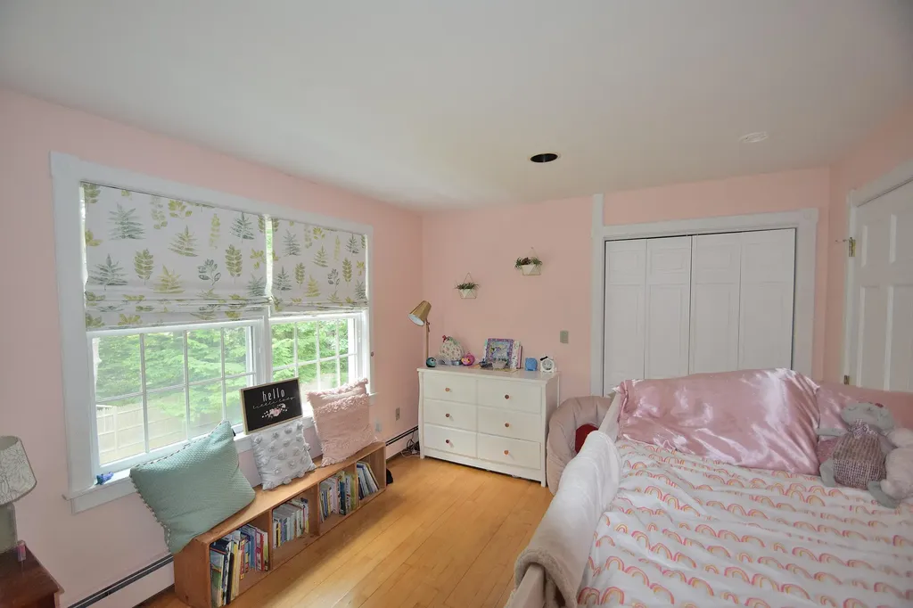 10 Durham Road Freeport ME 04032