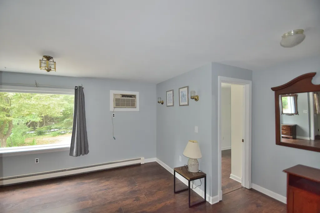 10 Durham Road Freeport ME 04032