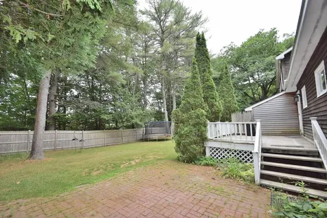 10 Durham Road Freeport ME 04032