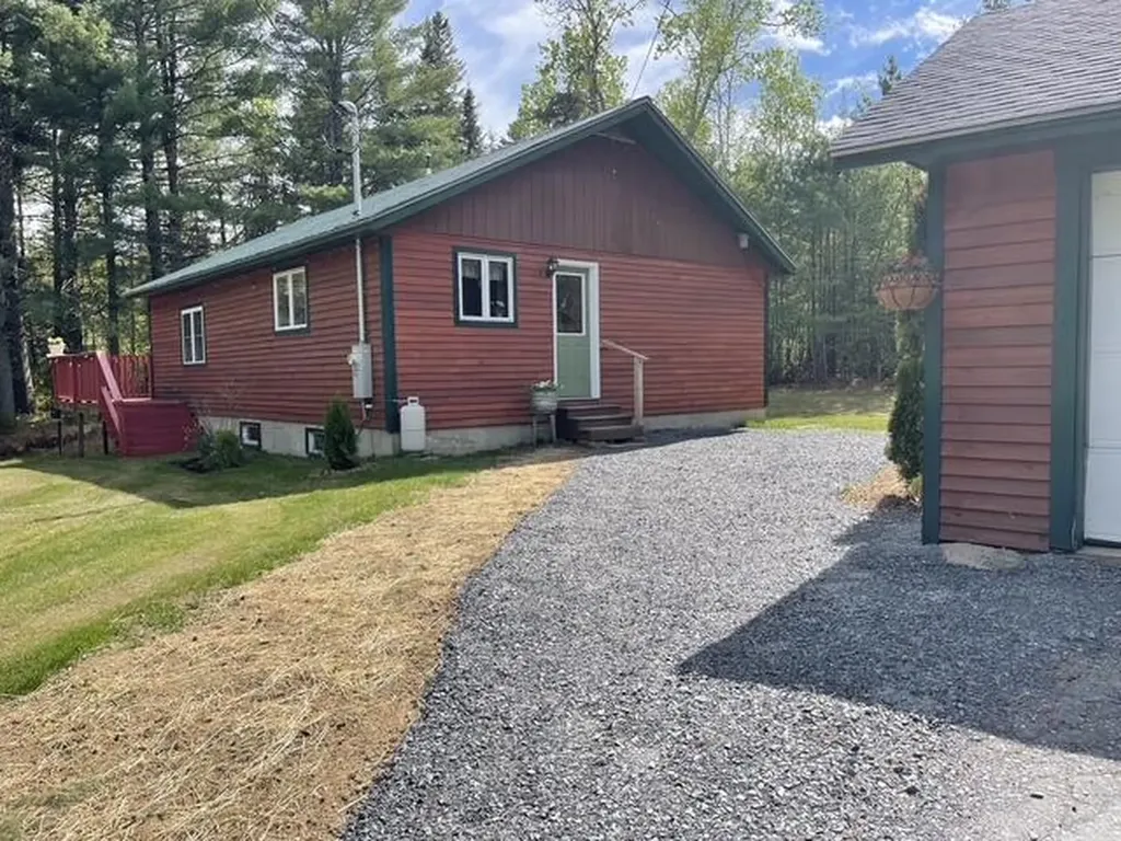 1480 Arnold Trail Eustis ME 04936