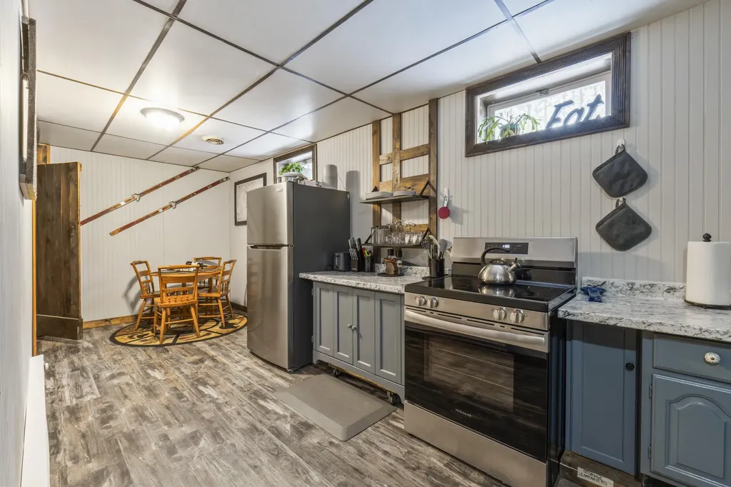 1480 Arnold Trail Eustis ME 04936