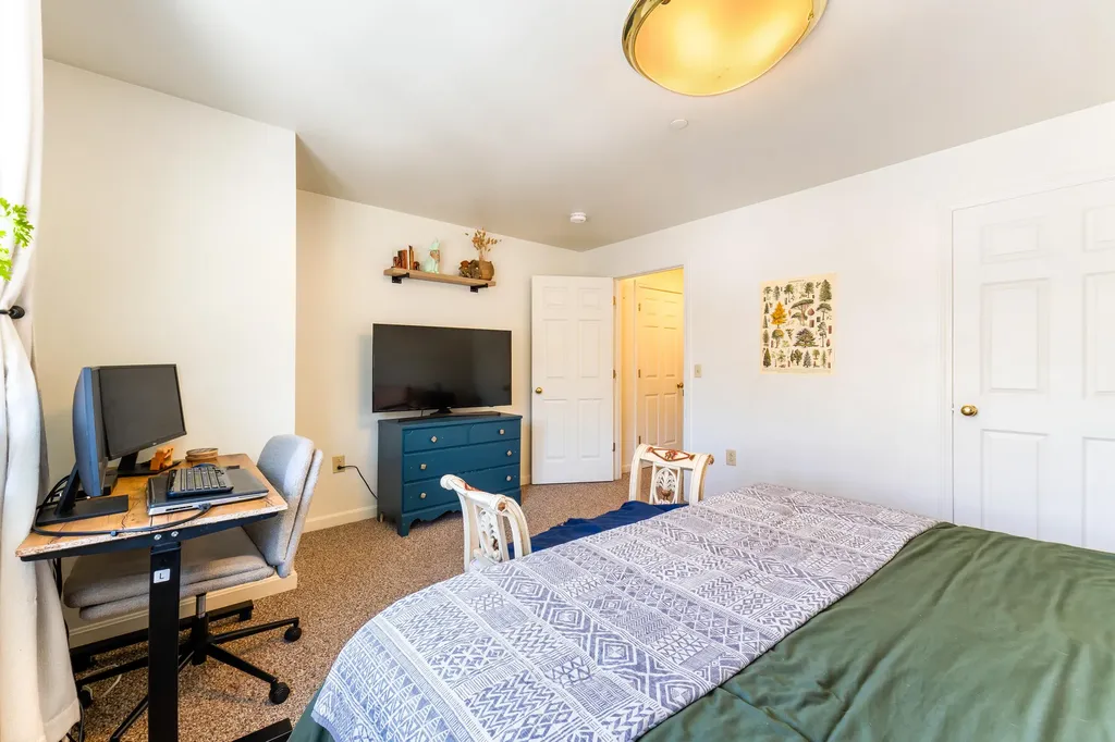 11 Antietam Street Brunswick ME 04011
