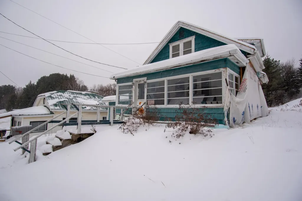 461 Main Street Madawaska ME 04756