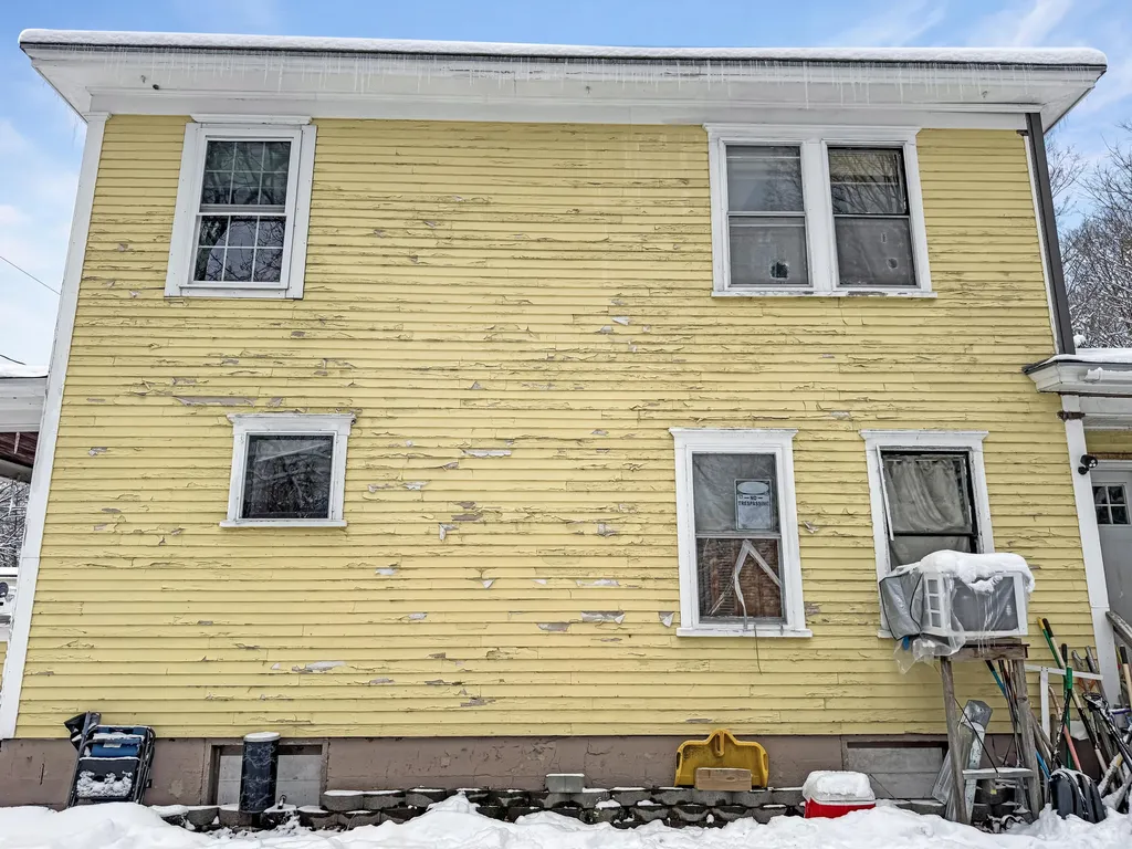 12 Mousam Street Sanford ME 04083
