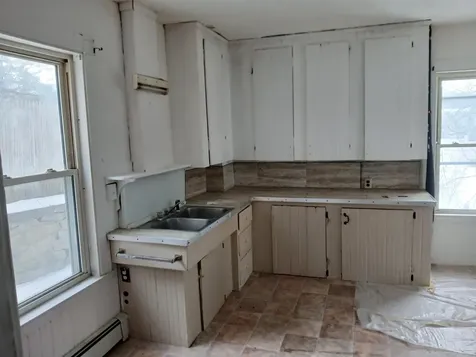 30 Harlow Hill Road Mexico ME 04257