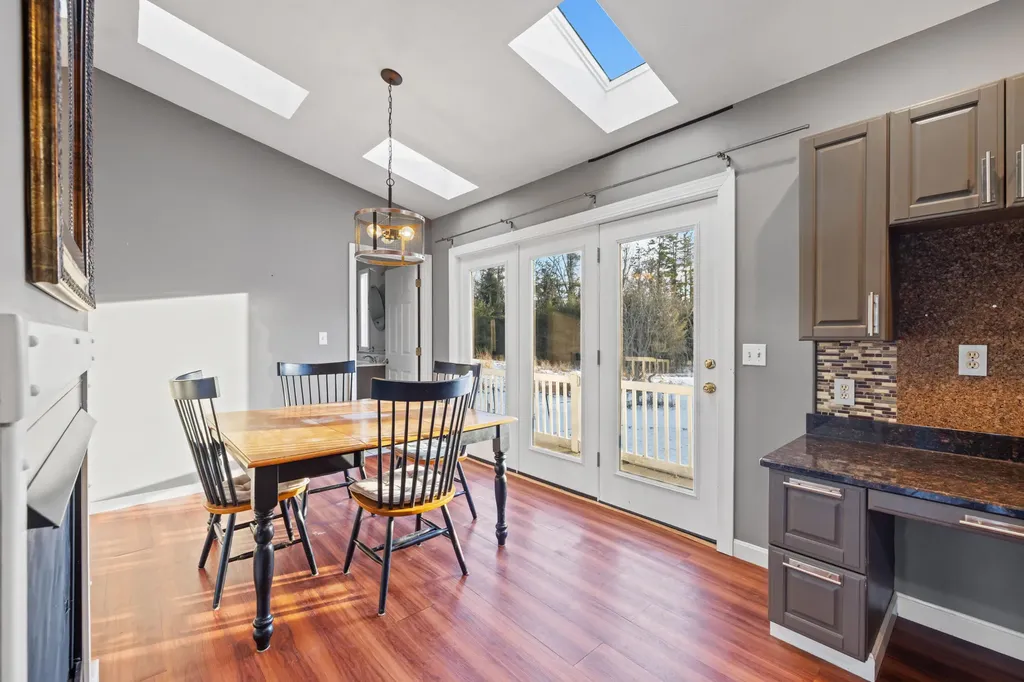 757 Limerick Road Arundel ME 04046