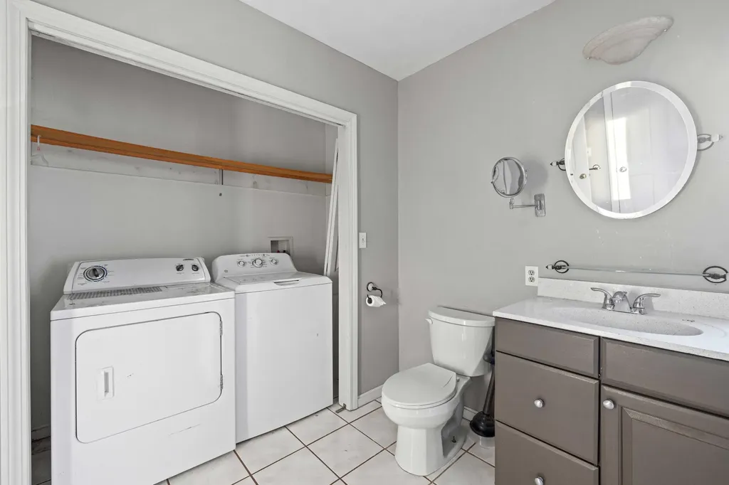 757 Limerick Road Arundel ME 04046