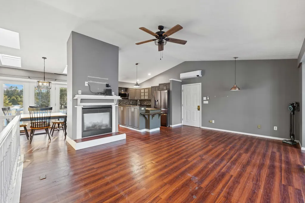 757 Limerick Road Arundel ME 04046