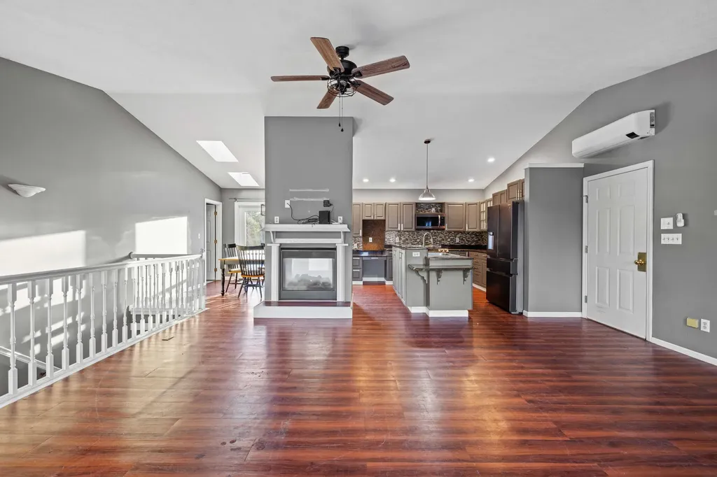 757 Limerick Road Arundel ME 04046