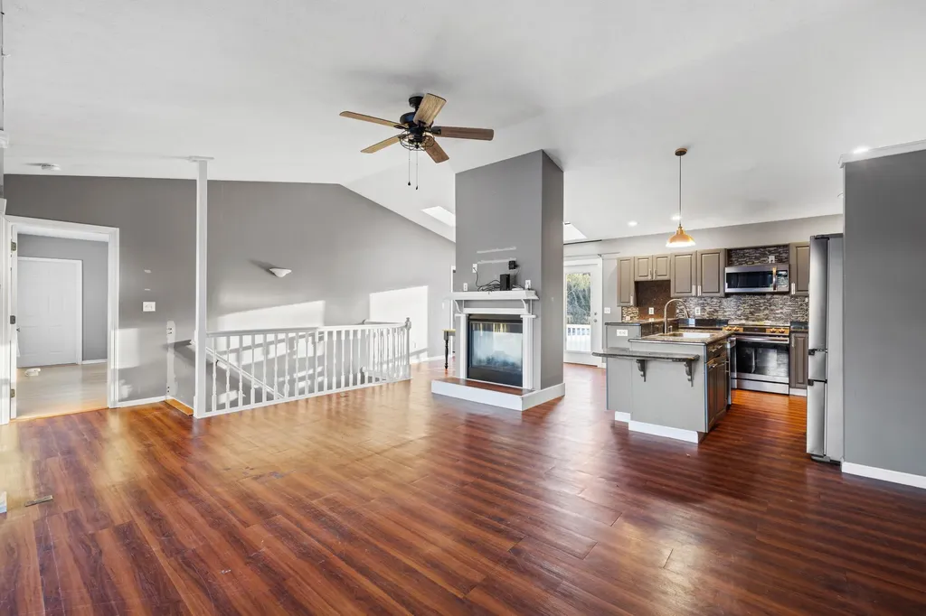 757 Limerick Road Arundel ME 04046