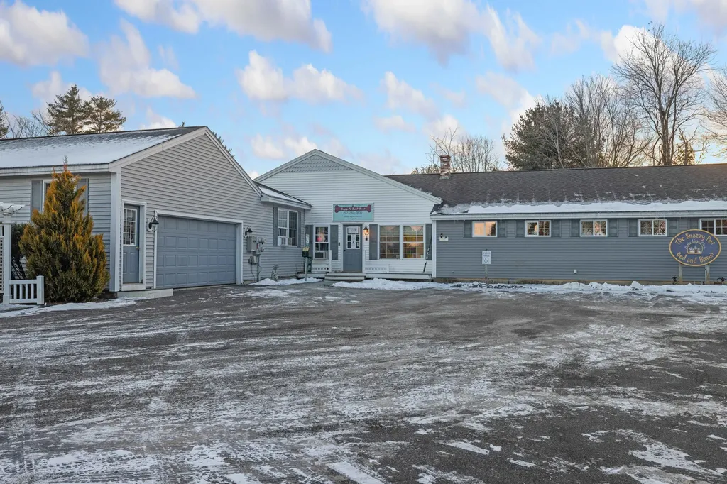 757 Limerick Road Arundel ME 04046
