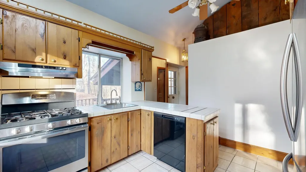 218 Bailey Hill Road Poland ME 04274