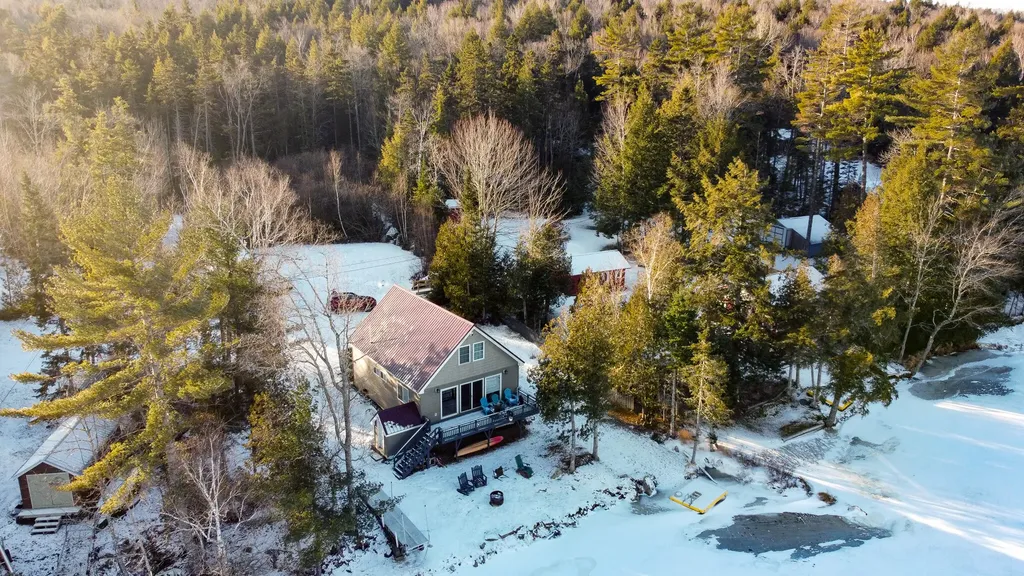 69 Shady Lane Lincoln ME 04457