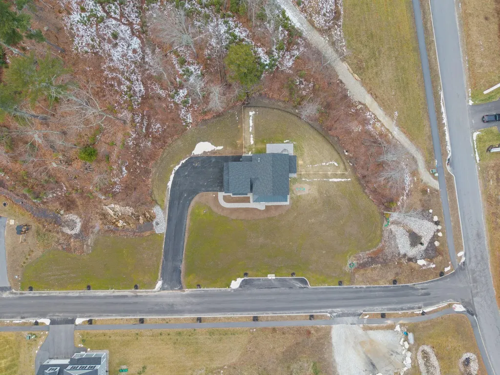 9 Wildlife Lane North Yarmouth ME 04097