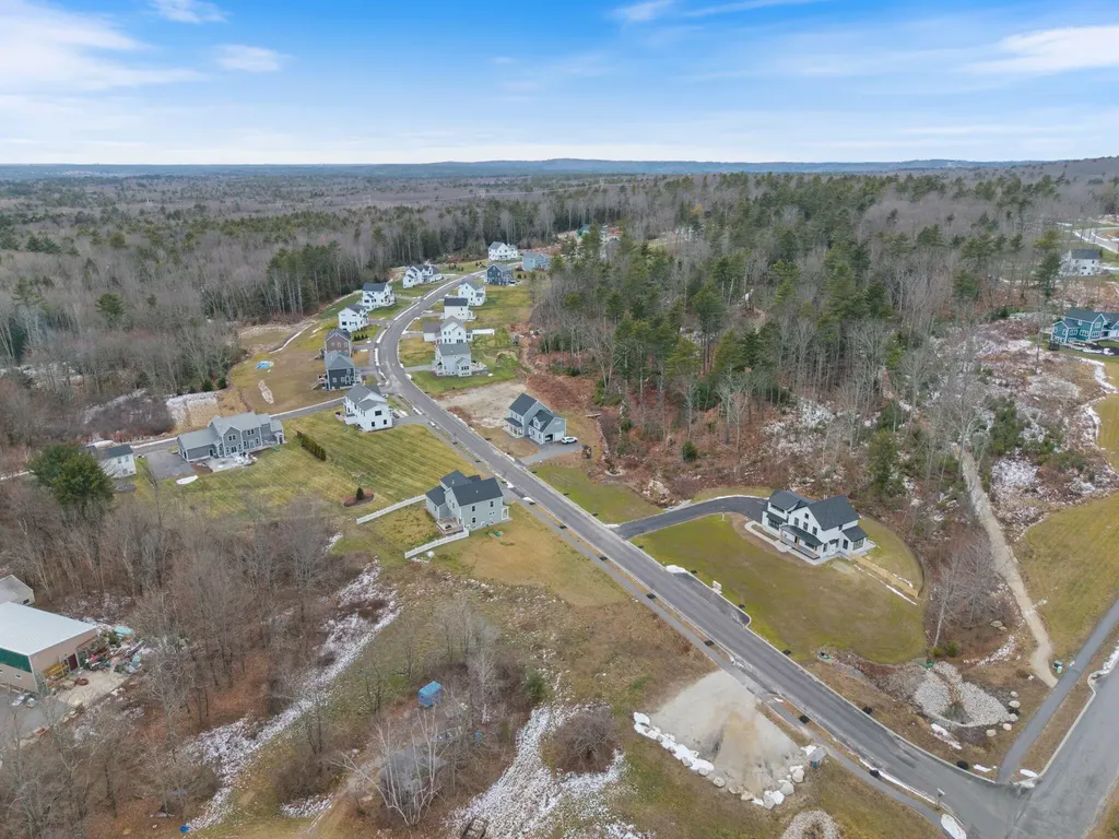 9 Wildlife Lane North Yarmouth ME 04097