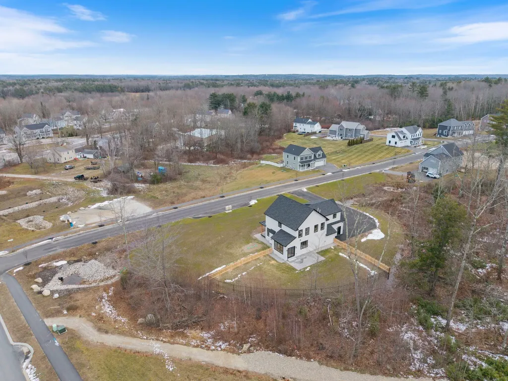 9 Wildlife Lane North Yarmouth ME 04097
