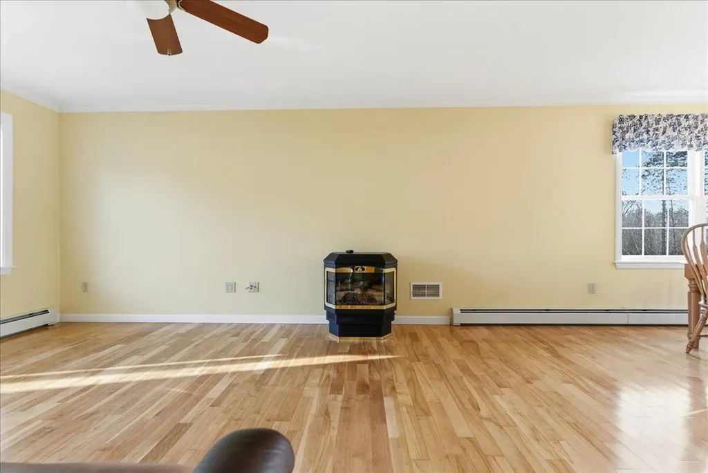 81 Crescent Street Skowhegan ME 04976