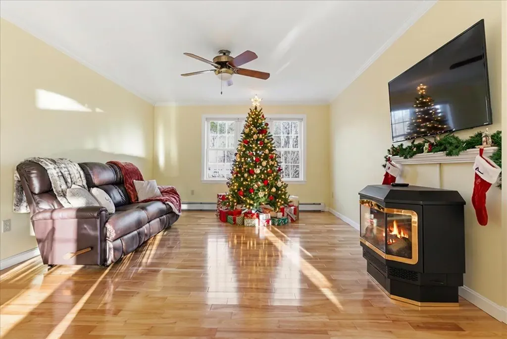 81 Crescent Street Skowhegan ME 04976