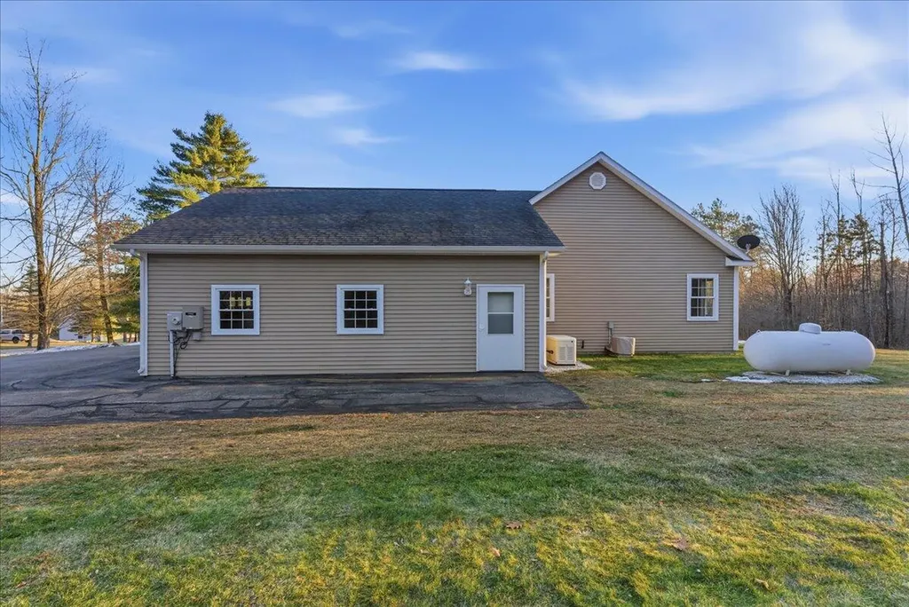 81 Crescent Street Skowhegan ME 04976