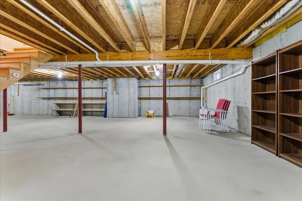 81 Crescent Street Skowhegan ME 04976