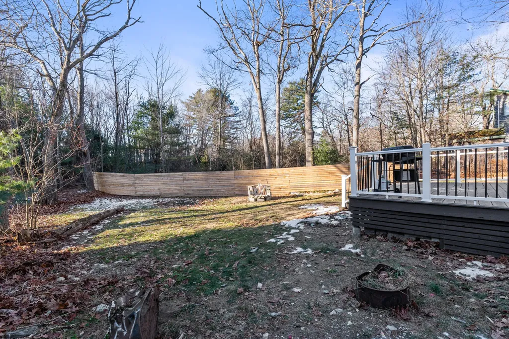 4 Highland Avenue Cumberland ME 04021