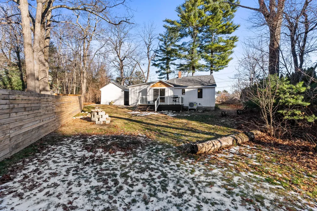 4 Highland Avenue Cumberland ME 04021